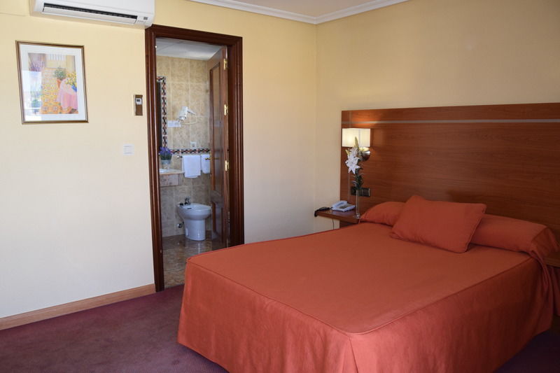 Hotel Mari Carmen 과딕스 외부 사진