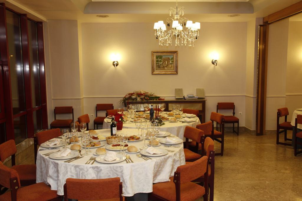 Hotel Mari Carmen 과딕스 외부 사진